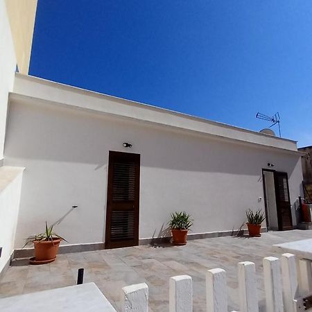 Zisas Apartment Palermo Bagian luar foto